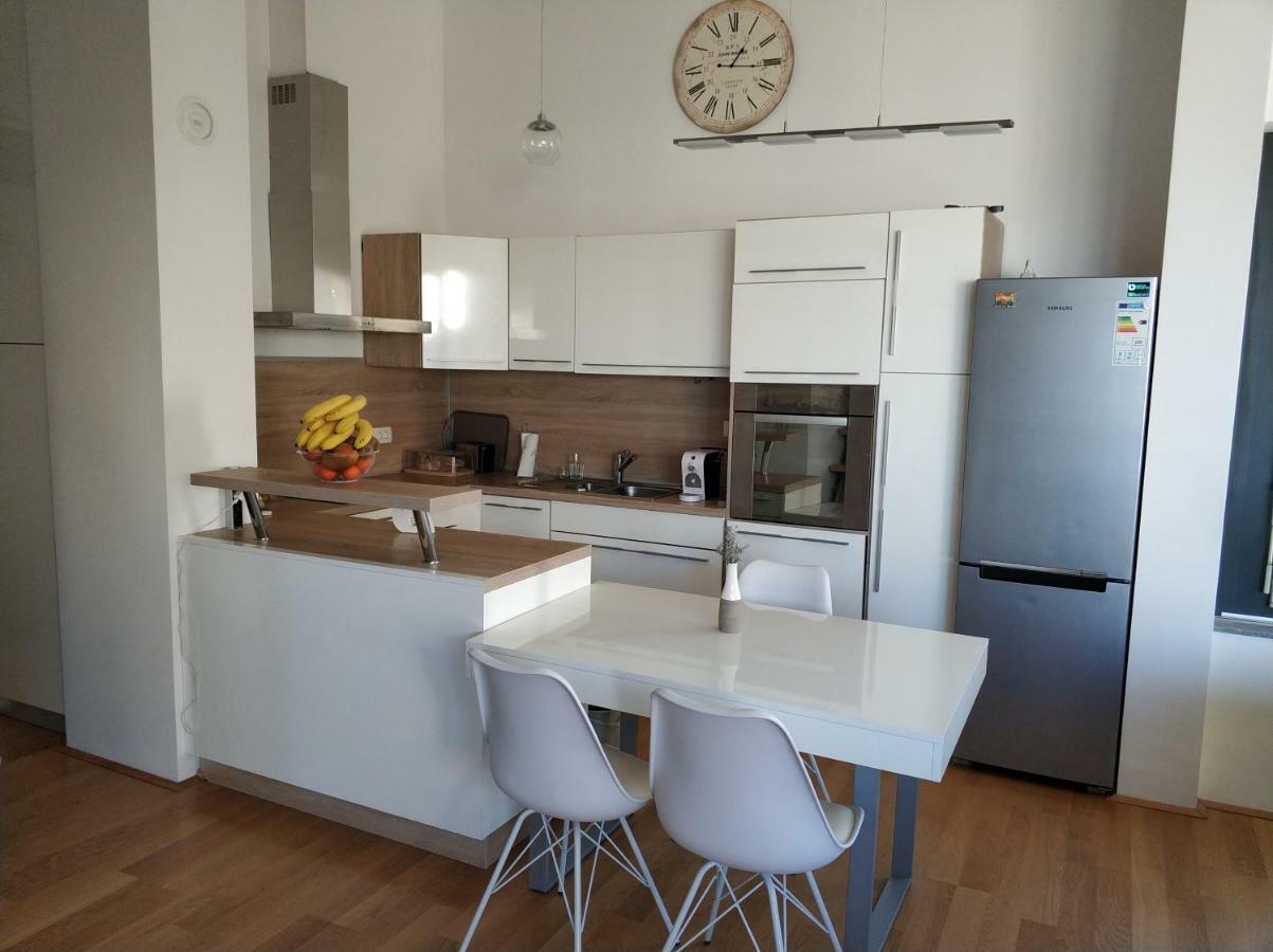 Apartment Morski cvet Koper Eksteriør bilde